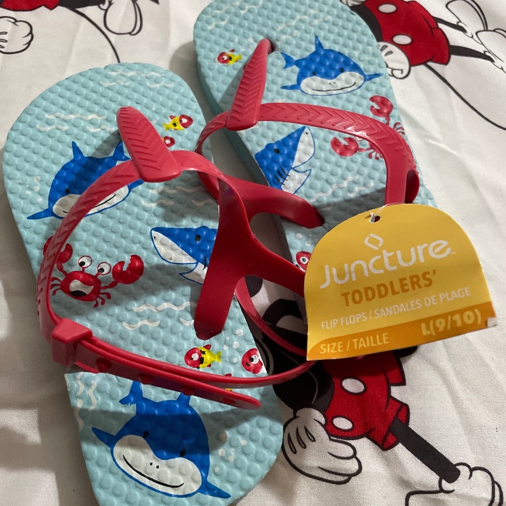 Baby Shark Toddlers’ Flip Flops Sandals